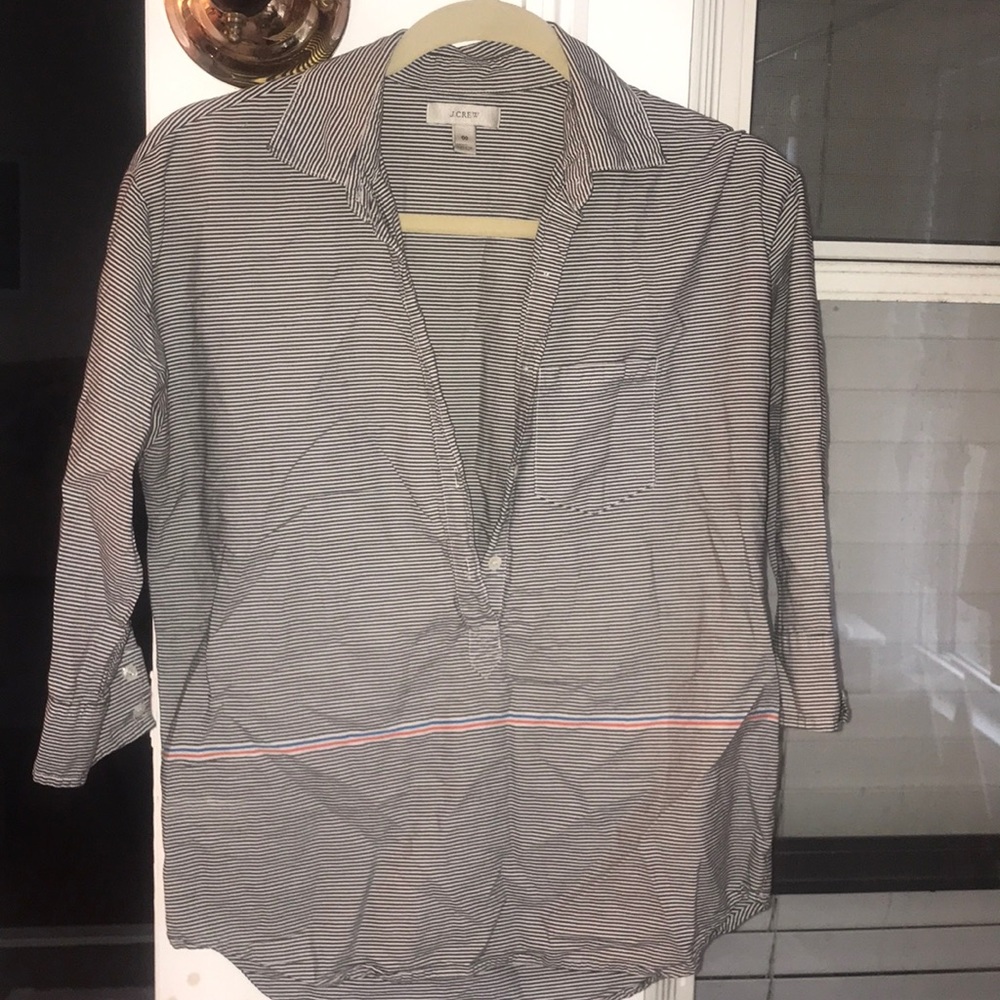 Cute accented blouse